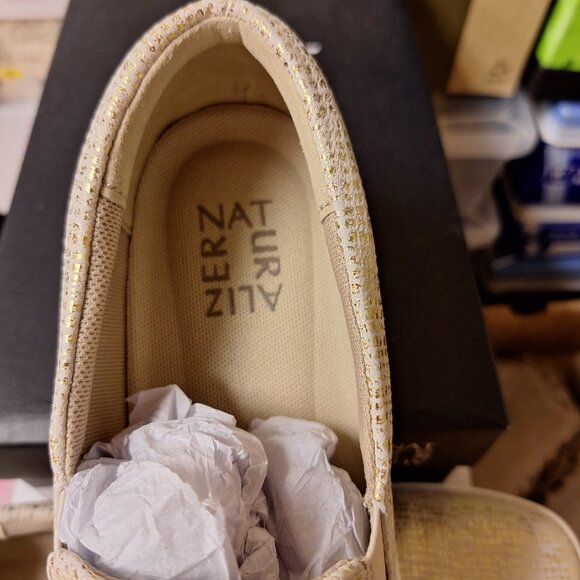 Naturalizer "Marianne" Slip On Sneaker - Size 7.5 - Picture 6 of 7